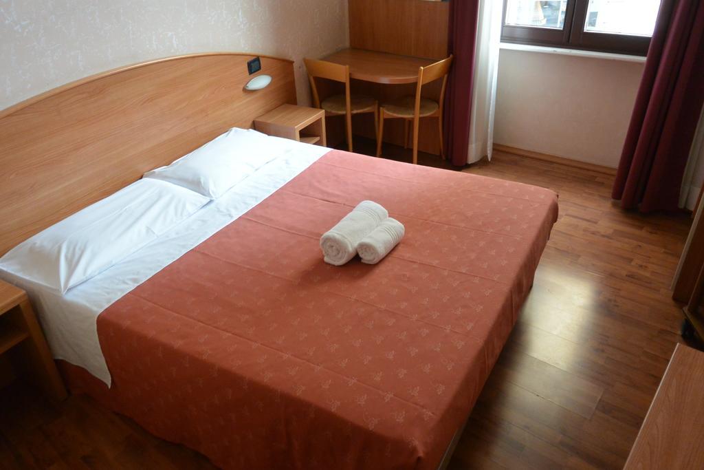 Hotel Nuovo Mediolan Pokój zdjęcie